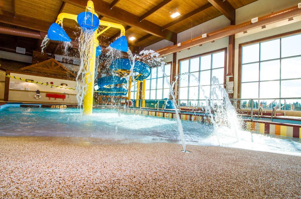 Elkhorn Resort, Spa, And Conference Centre Wasagaming Eksteriør billede
