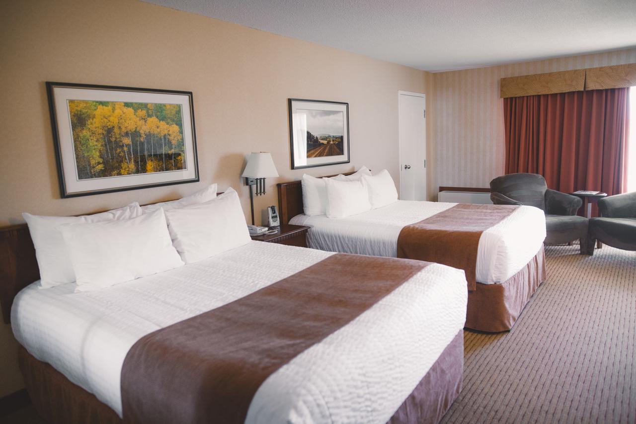 Elkhorn Resort, Spa, And Conference Centre Wasagaming Eksteriør billede